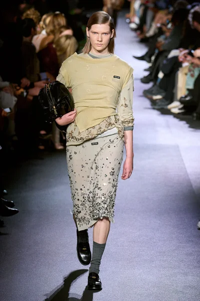 Look 41